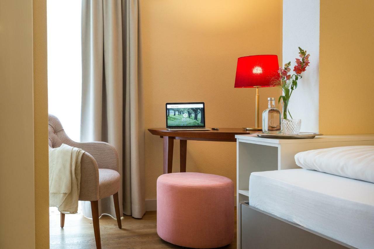 EMICH´S Hotel Amorbach Buitenkant foto